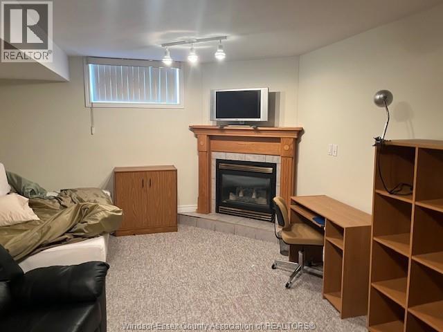 40 Santos, Kingsville, ON - Indoor With Fireplace