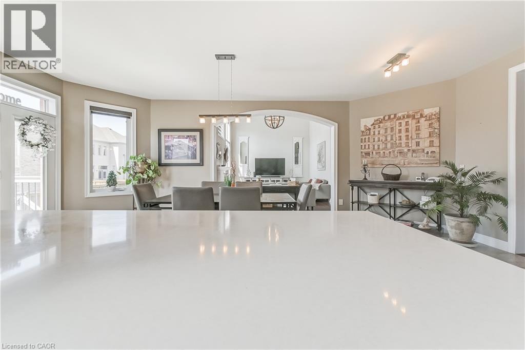 18 Flanders Road, Brampton, ON - Indoor