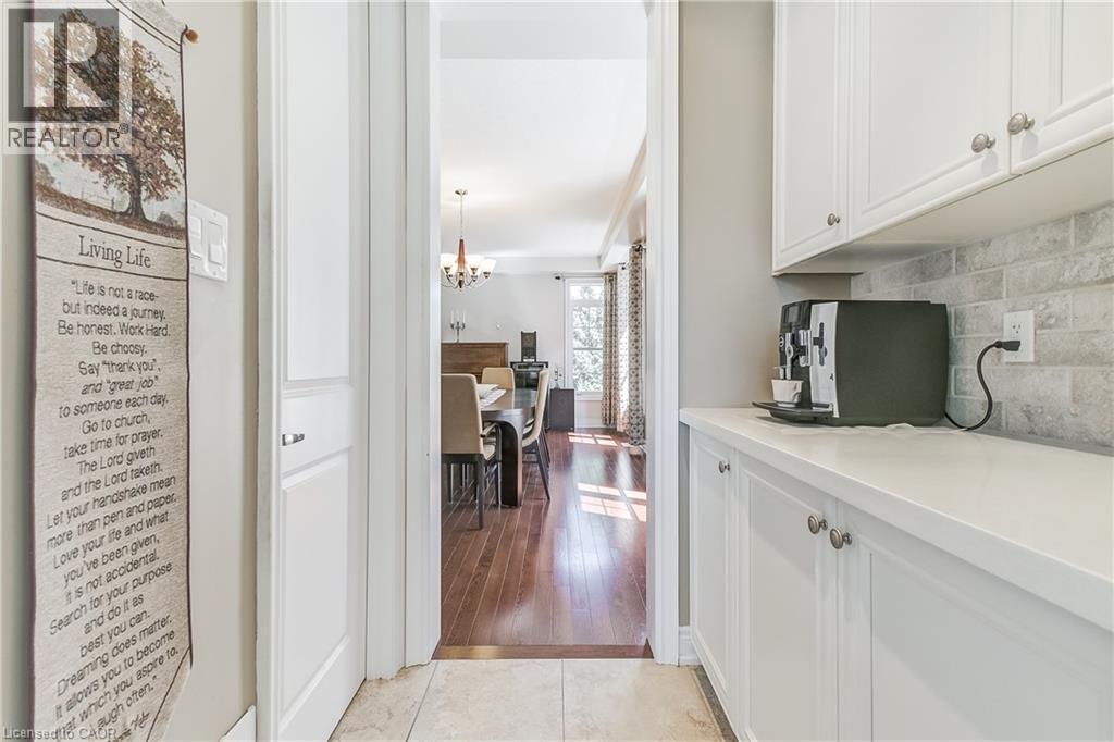 18 Flanders Road, Brampton, ON - Indoor