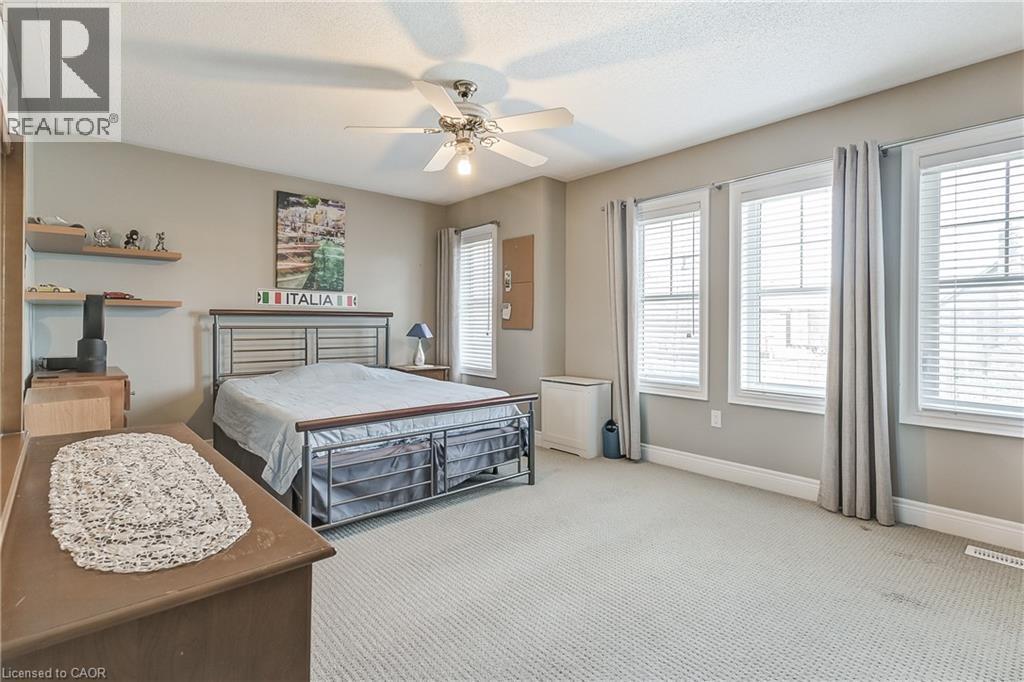 18 Flanders Road, Brampton, ON - Indoor Photo Showing Bedroom