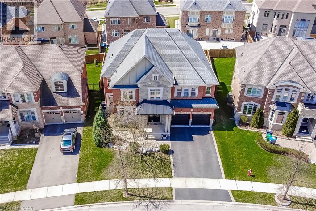 18 Flanders Road, Brampton, ON - Outdoor With Facade