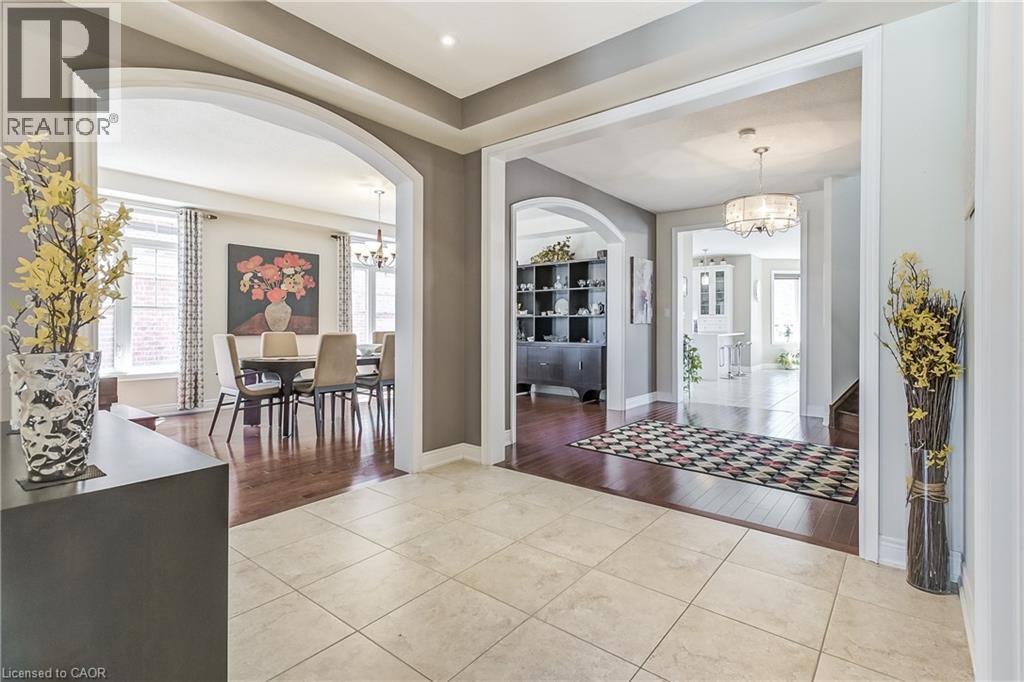 18 Flanders Road, Brampton, ON - Indoor Photo Showing Other Room