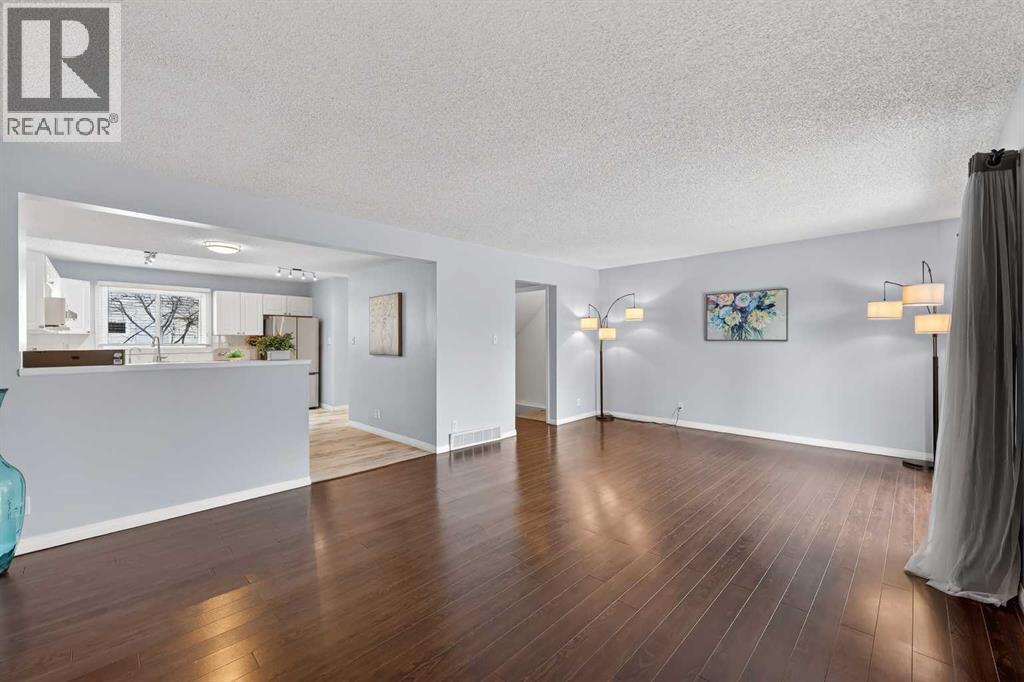 115, 4810 40 Avenue Sw, Calgary, AB - Indoor