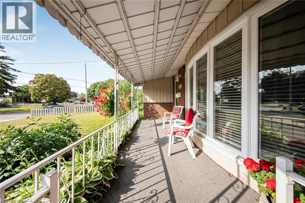 23 Coral Drive, Hamilton, ON - Outdoor With Deck Patio Veranda With Exterior