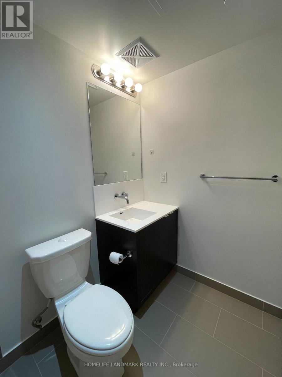 bathroom - 4708 - 100 Harbour Street, Toronto, ON - Indoor Photo Showing Bathroom