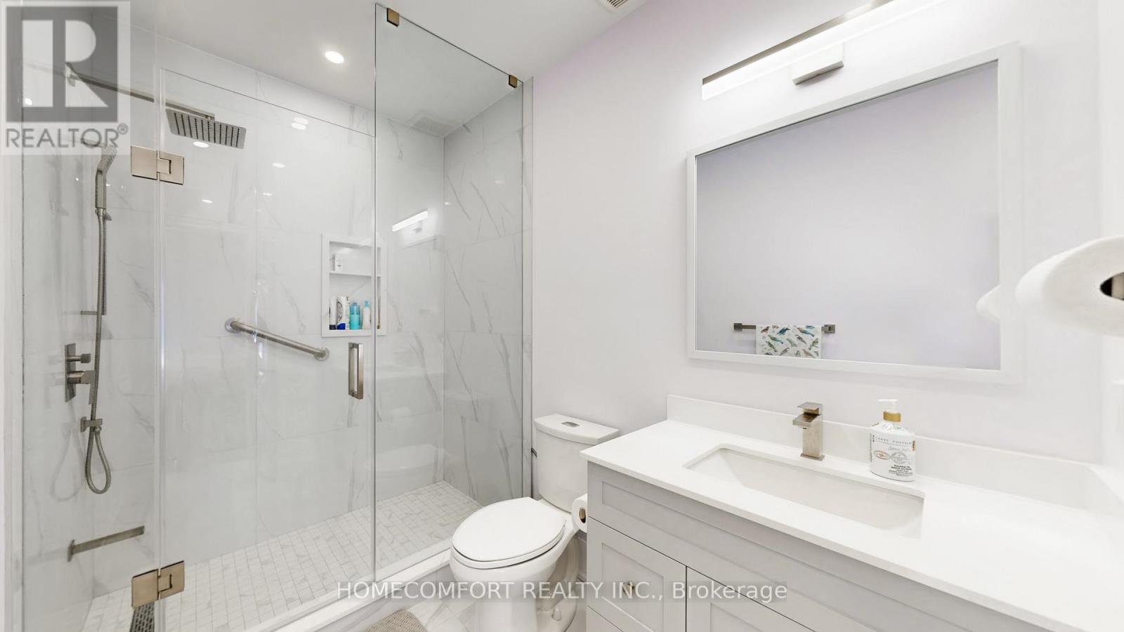 3 Mary Willson Court, East Gwillimbury, ON - Indoor Photo Showing Bathroom