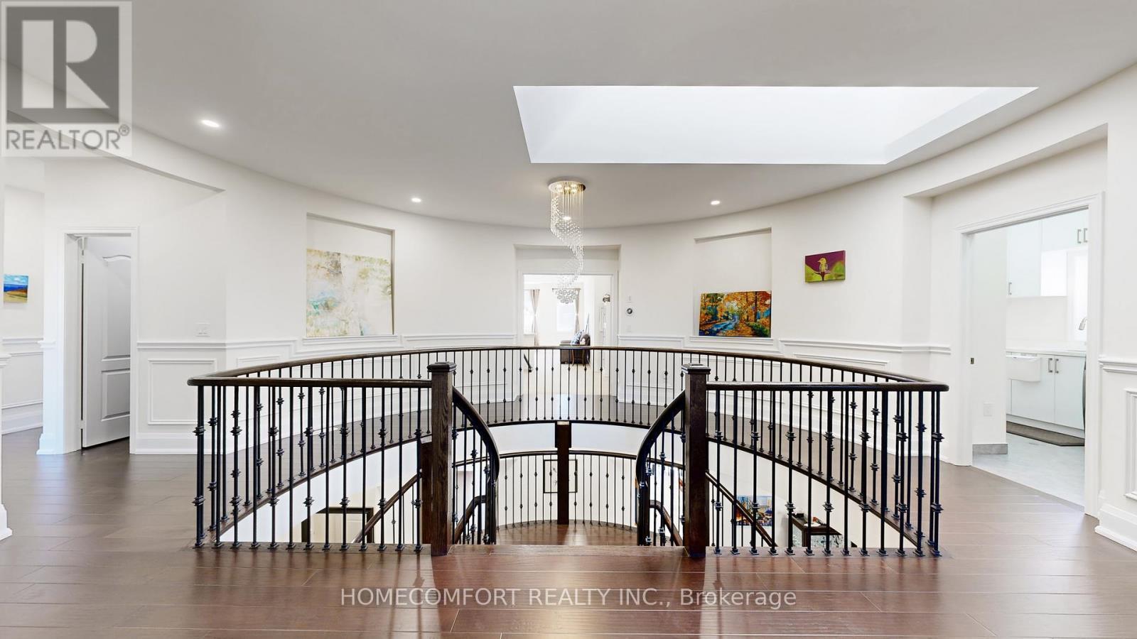 3 Mary Willson Court, East Gwillimbury, ON - Indoor Photo Showing Other Room