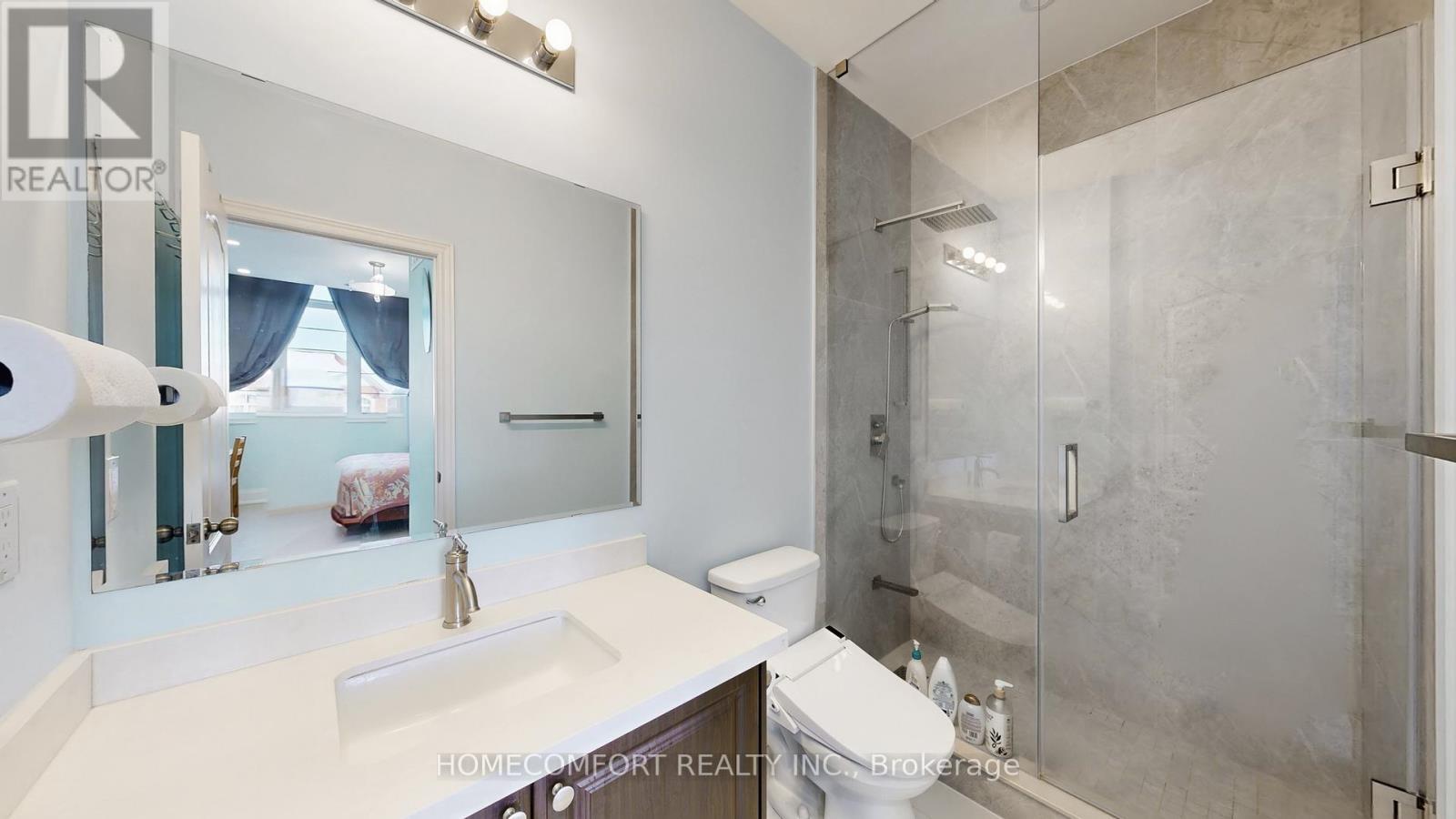 3 Mary Willson Court, East Gwillimbury, ON - Indoor Photo Showing Bathroom