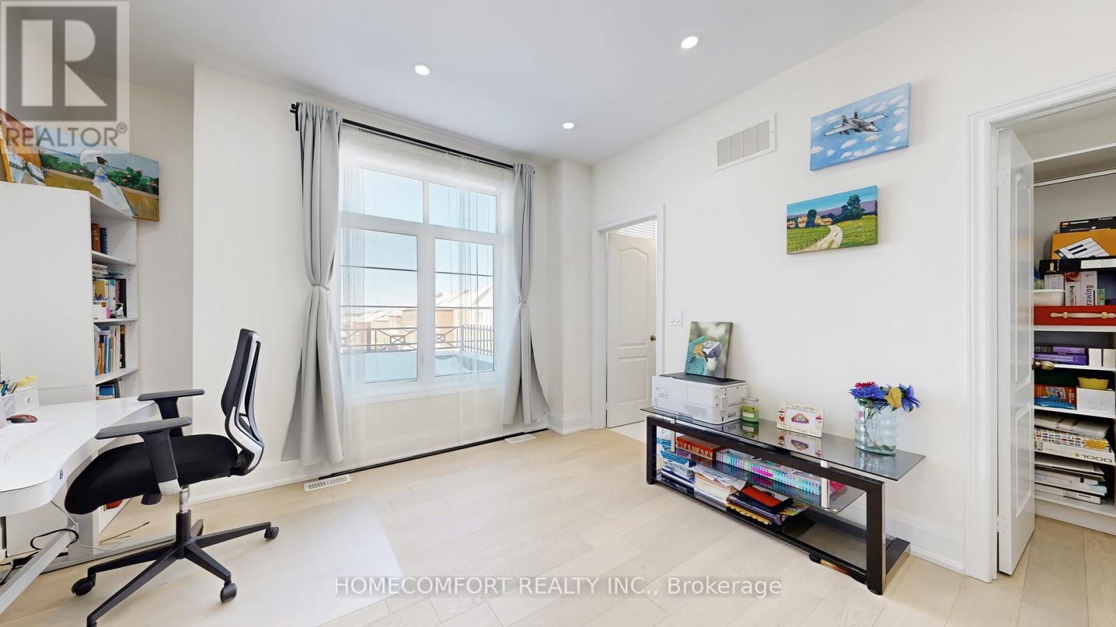 3 Mary Willson Court, East Gwillimbury, ON - Indoor Photo Showing Office