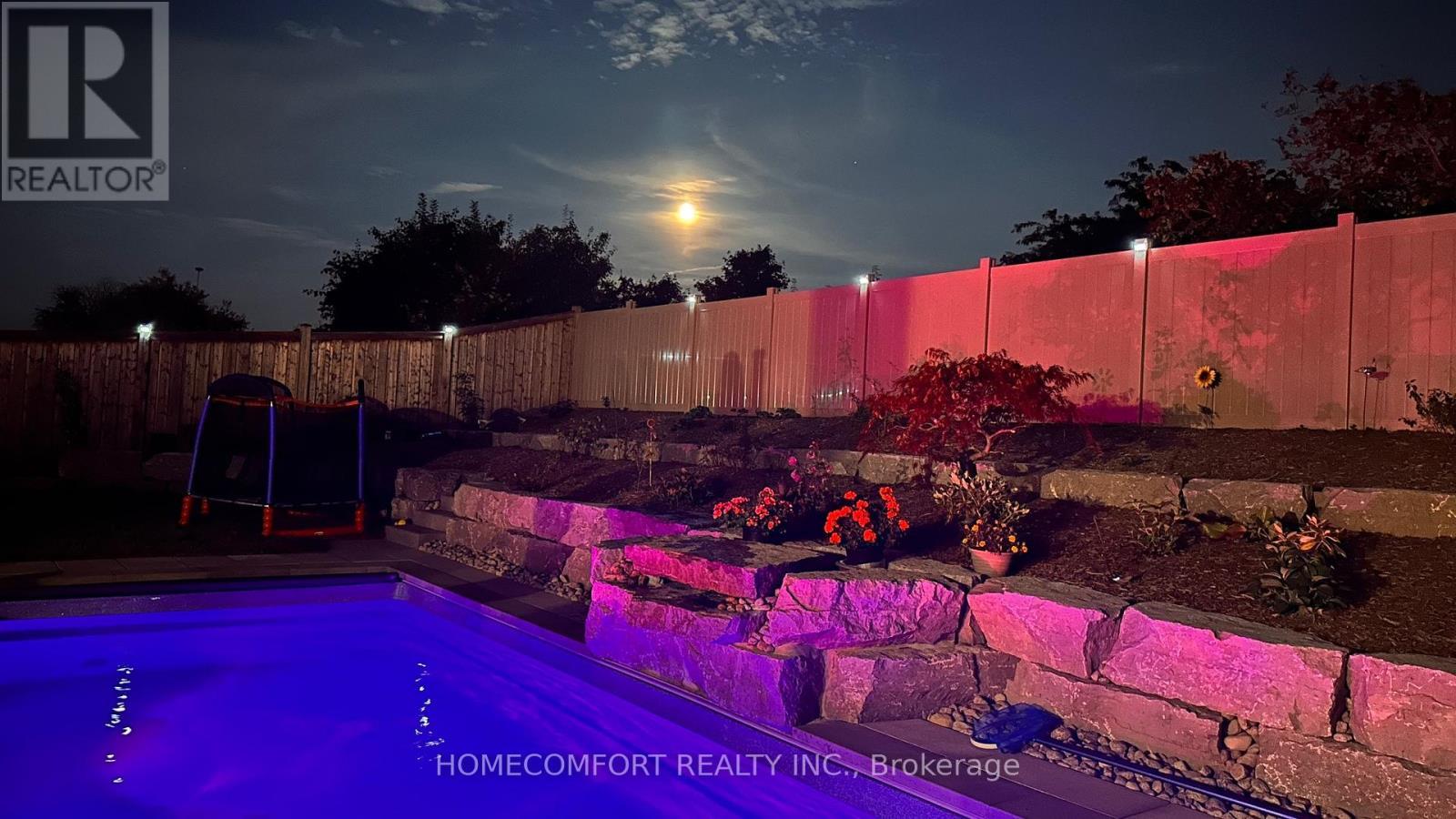 3 Mary Willson Court, East Gwillimbury, ON - Outdoor