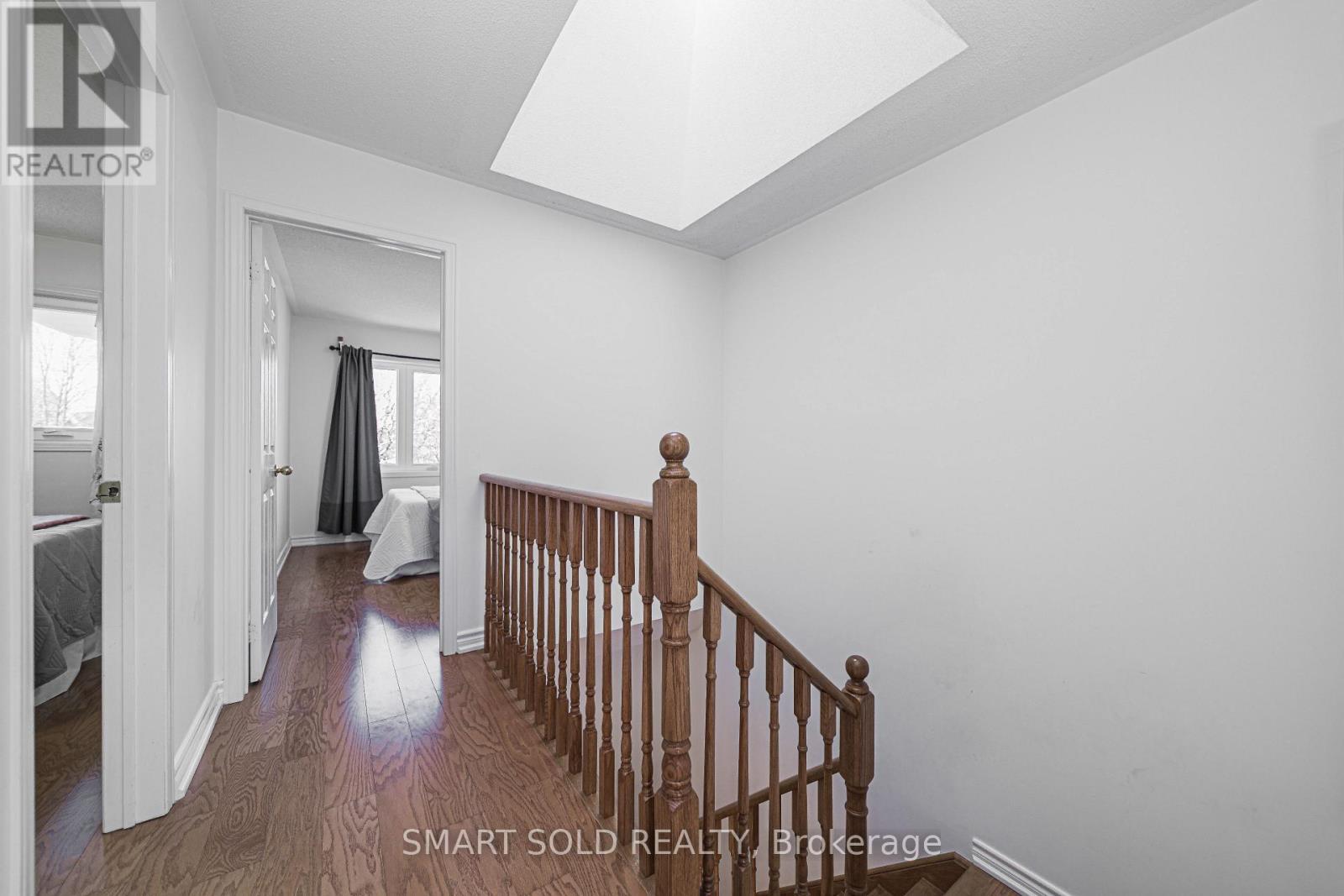 29 Breezeway Crescent, Richmond Hill, ON - Indoor Photo Showing Other Room