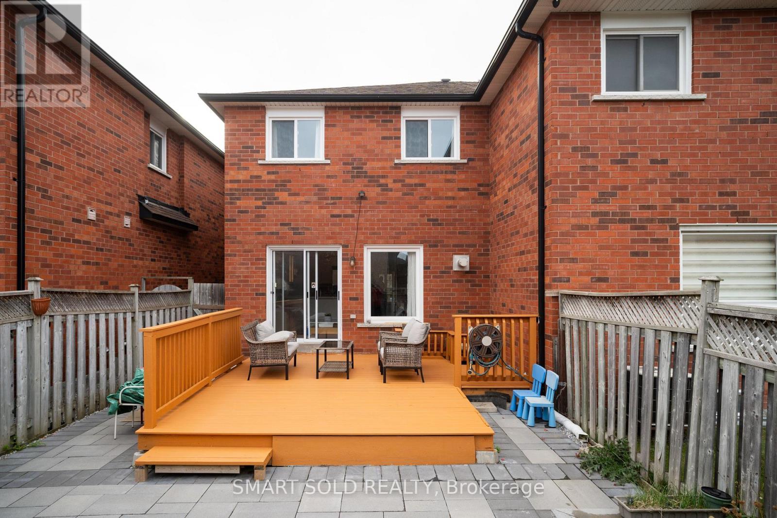 29 Breezeway Crescent, Richmond Hill, ON - Outdoor With Deck Patio Veranda With Exterior