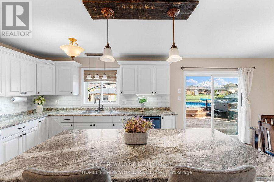 24 Kipling Drive, Belleville, ON - Indoor Photo Showing Kitchen With Upgraded Kitchen