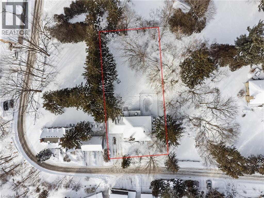 Large 100 x 200 lot - 3 Fallsview Road, Hamilton, ON - Outdoor With View