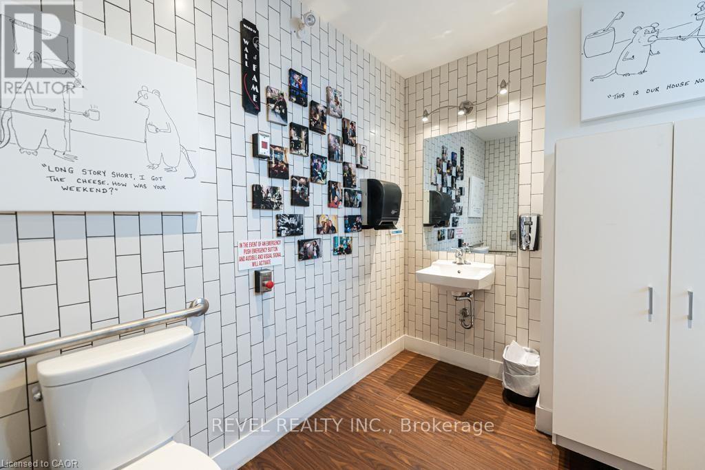 1441 Main Street E, Hamilton, ON