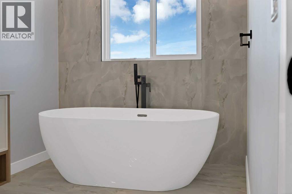 351 Waterford Grove, Chestermere, AB - Indoor Photo Showing Bathroom