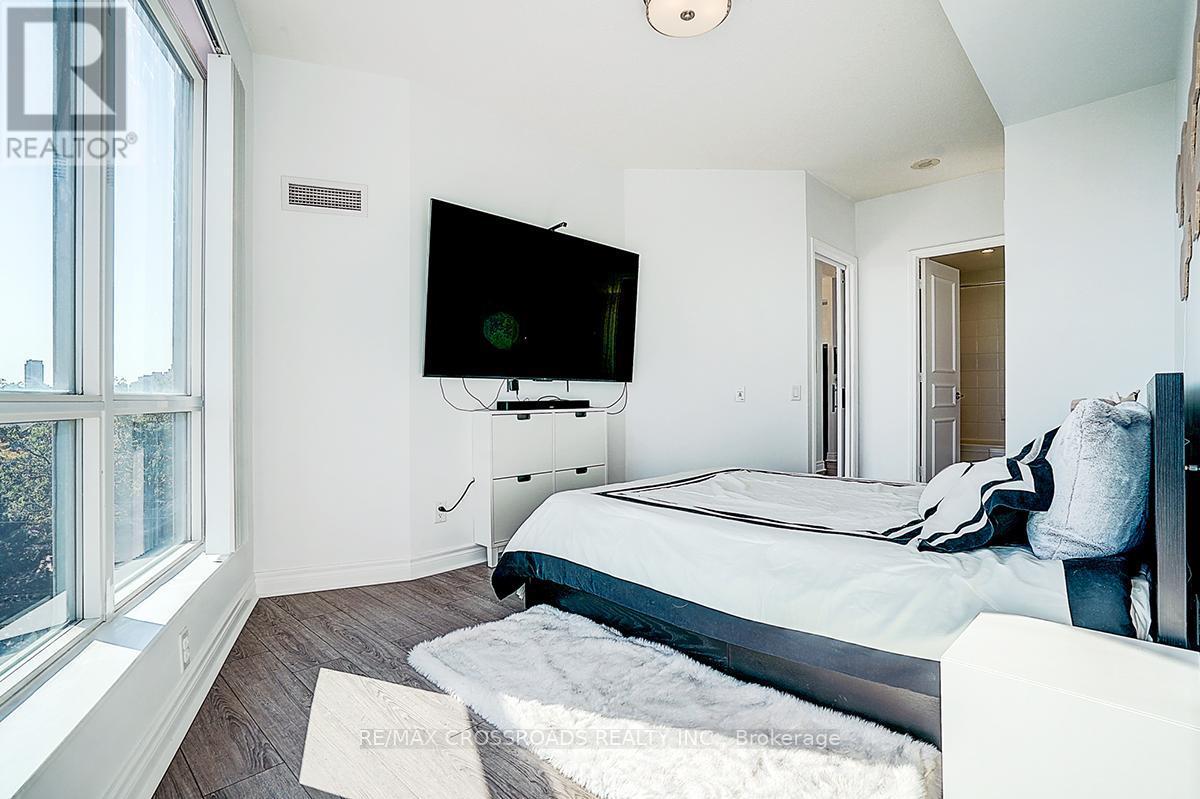 510 - 60 Byng Avenue, Toronto, ON - Indoor Photo Showing Bedroom