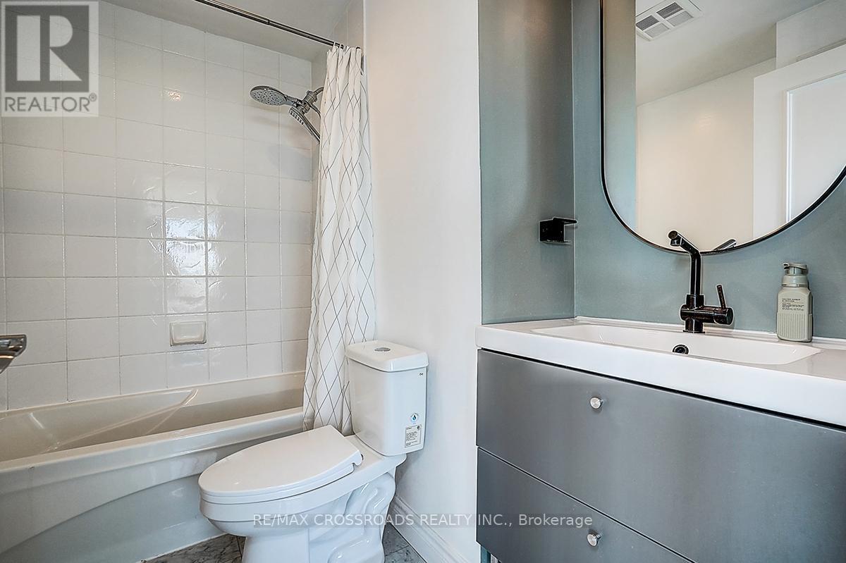 510 - 60 Byng Avenue, Toronto, ON - Indoor Photo Showing Bathroom