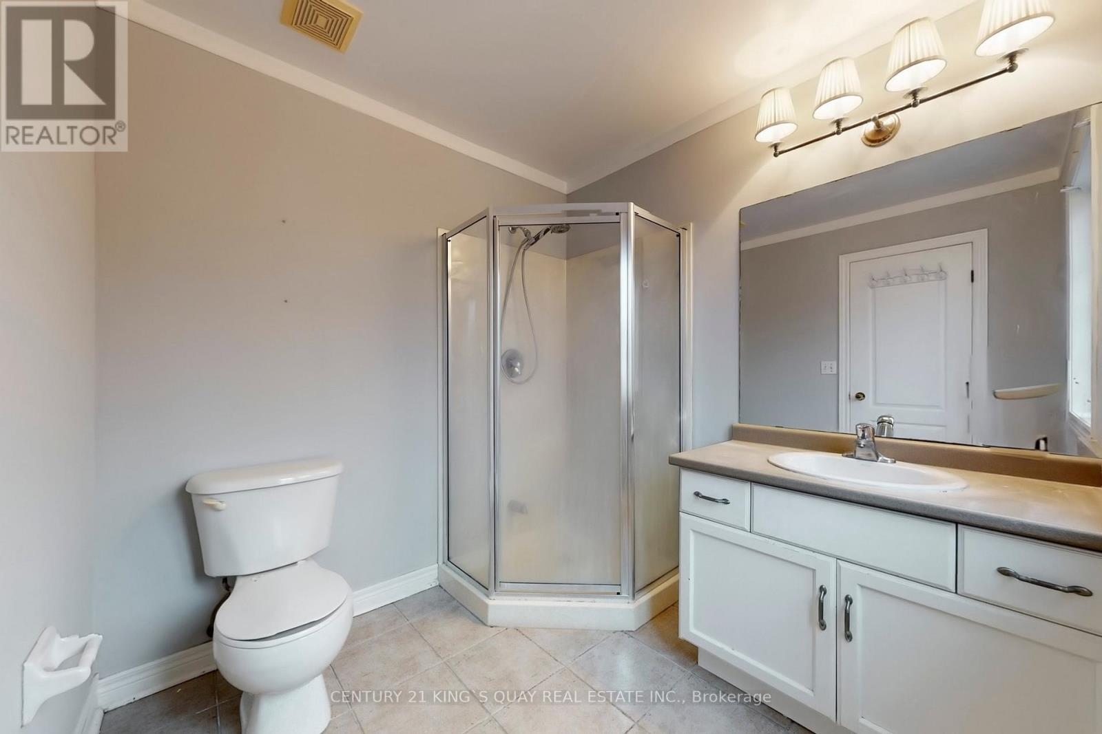 21 - 232 Stonehenge Drive, Hamilton, ON - Indoor Photo Showing Bathroom