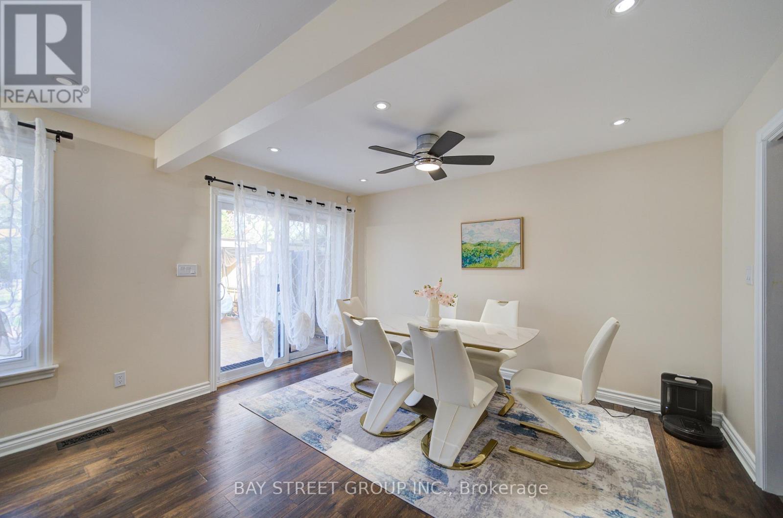 47 Cecil Street, St. Catharines, ON - Indoor Photo Showing Dining Room