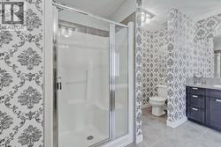 Glass shower -