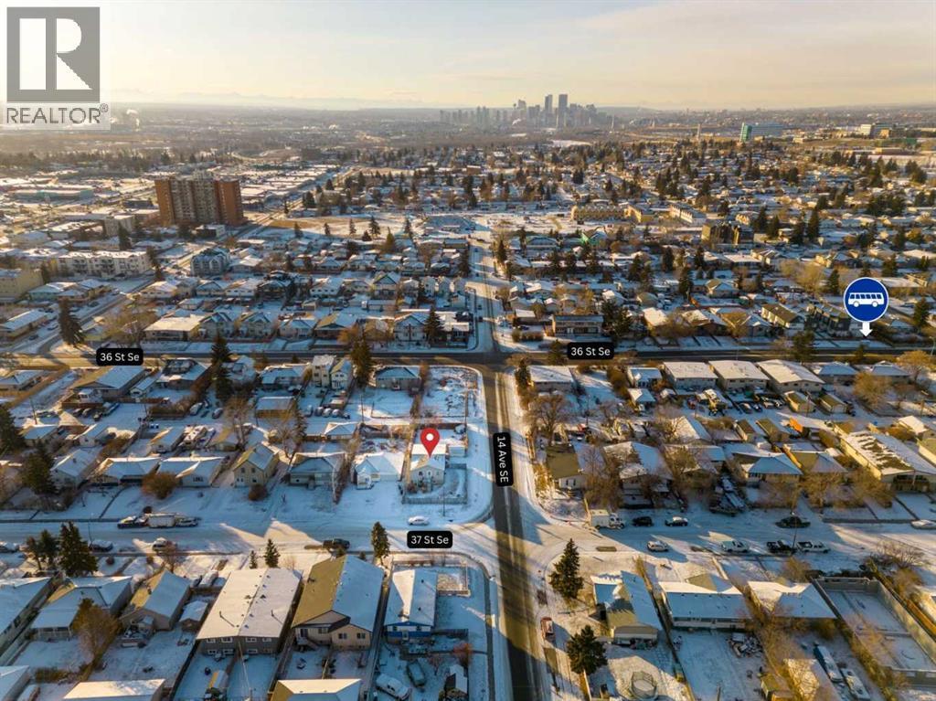 1501 37 Street Se, Calgary, AB - Outdoor With View