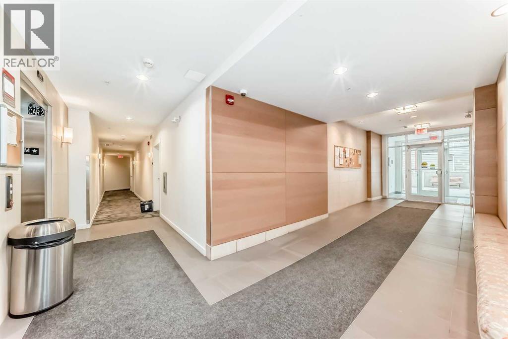 120, 707 4 Street Ne, Calgary, AB - Indoor Photo Showing Other Room