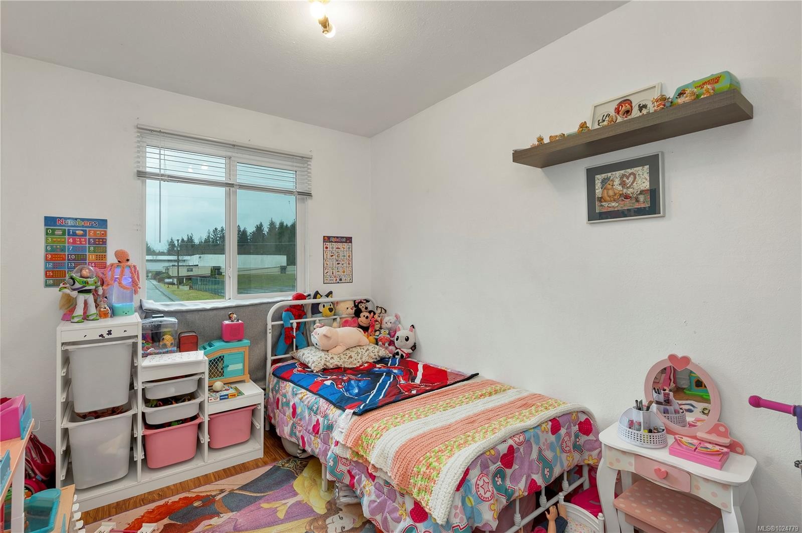 307-611 Macmillan Dr, Sayward, BC - Indoor Photo Showing Other Room