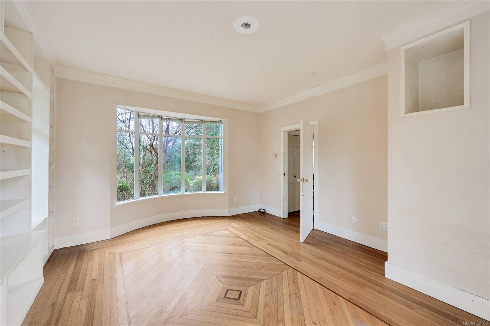 2930 Sea View Rd, Saanich, BC