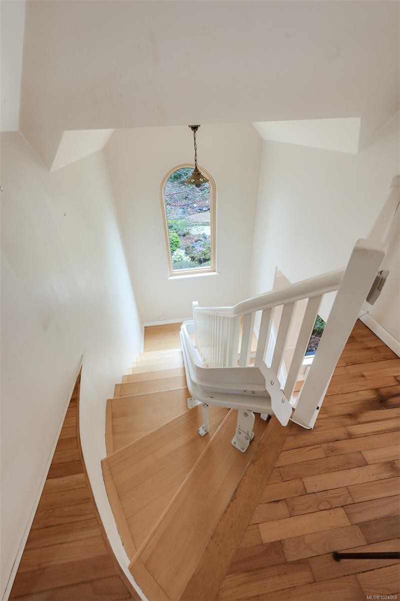 2930 Sea View Rd, Saanich, BC