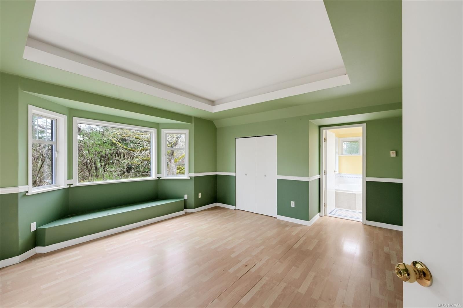 2930 Sea View Rd, Saanich, BC