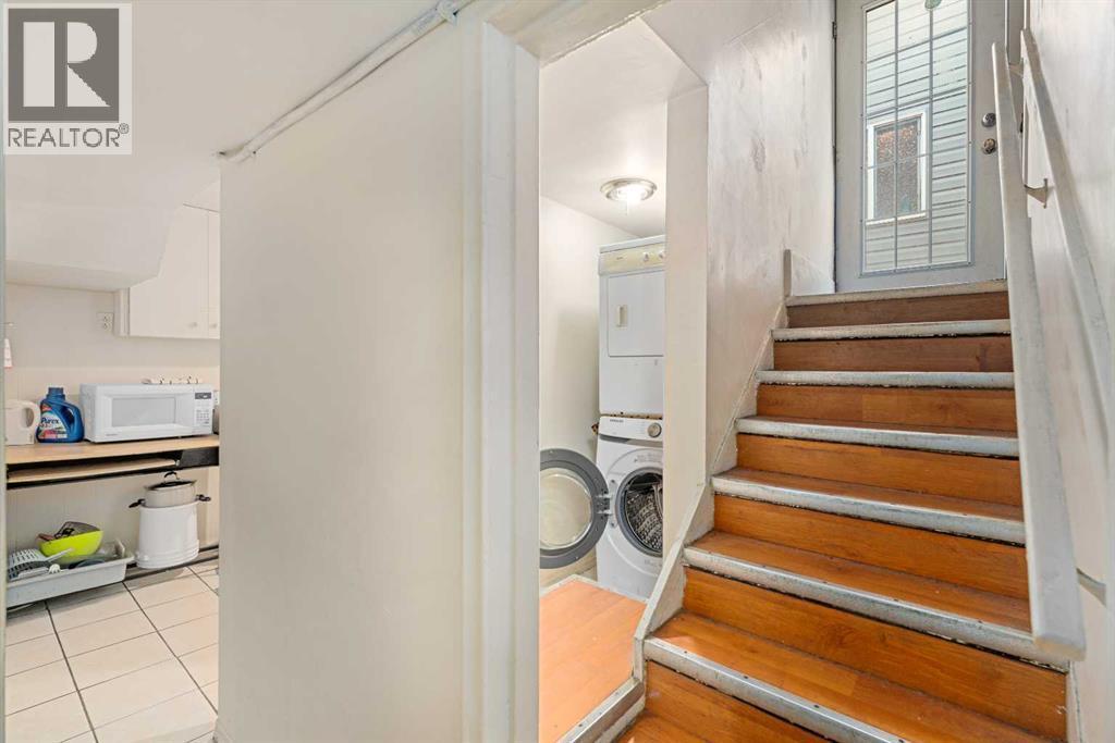 216 15 Avenue Nw, Calgary, AB - Indoor