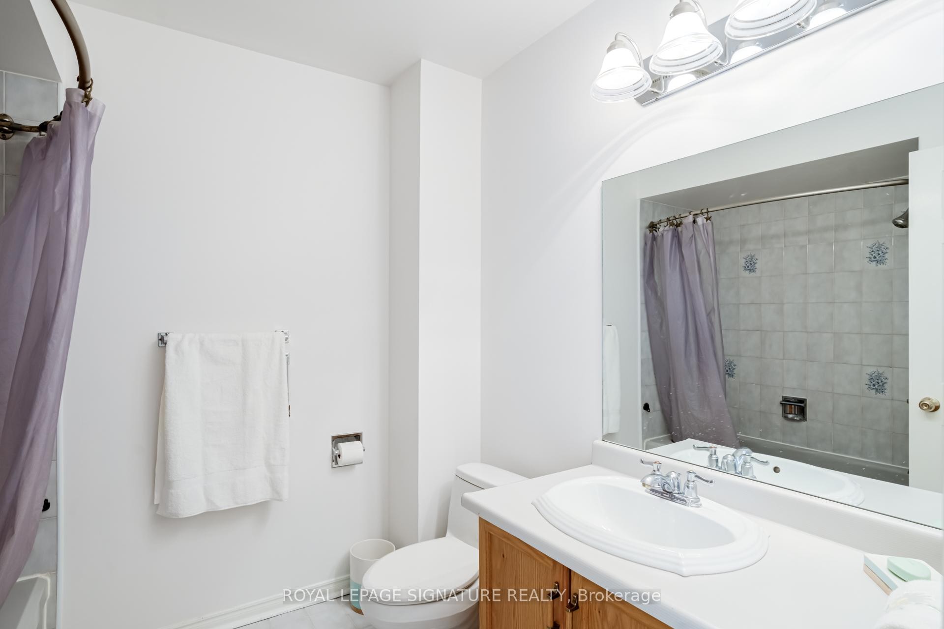 22-3420 South Millway Way, Mississauga, ON - Indoor Photo Showing Bathroom