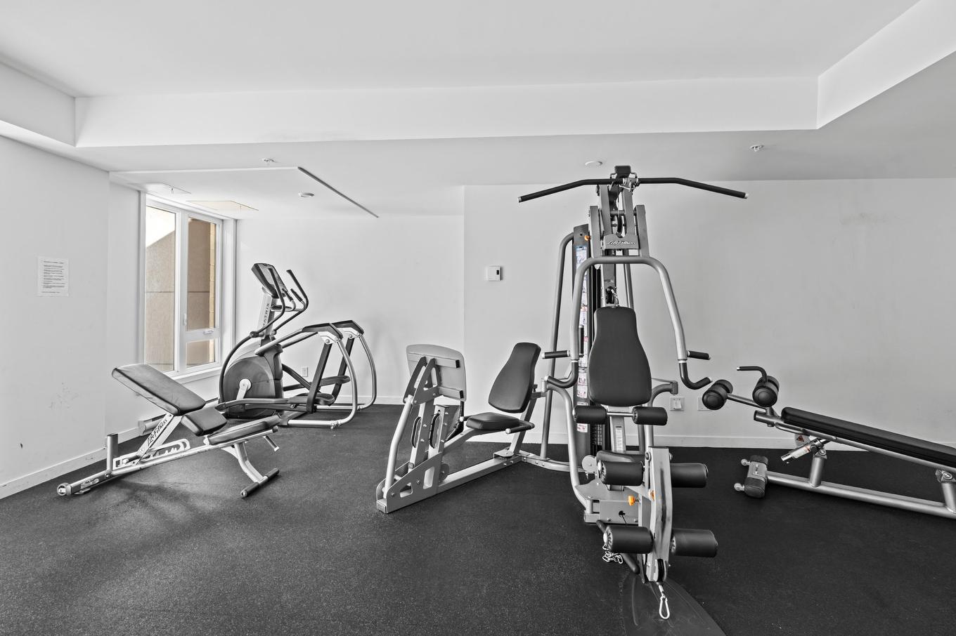 Exercise room - 616-131 Ch. Bates, Mont-Royal, QC - Indoor Photo Showing Gym Room