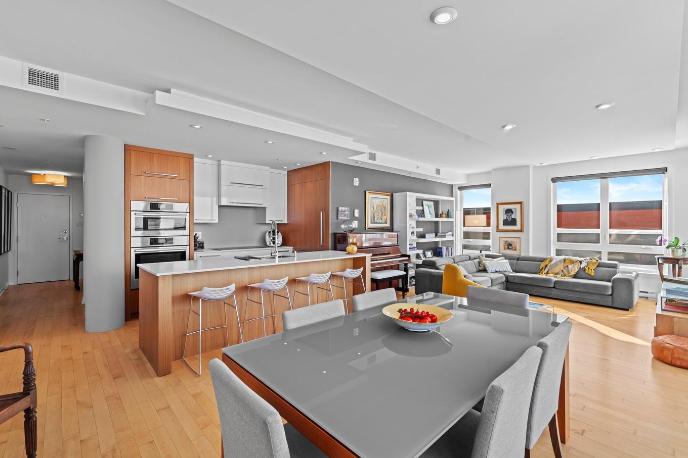 Overall view - 616-131 Ch. Bates, Mont-Royal, QC - Indoor Photo Showing Other Room