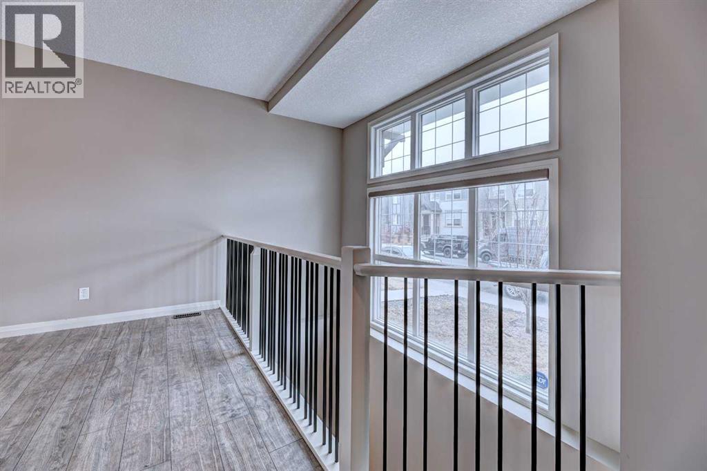 70 Masters Crescent Se, Calgary, AB - Indoor Photo Showing Other Room