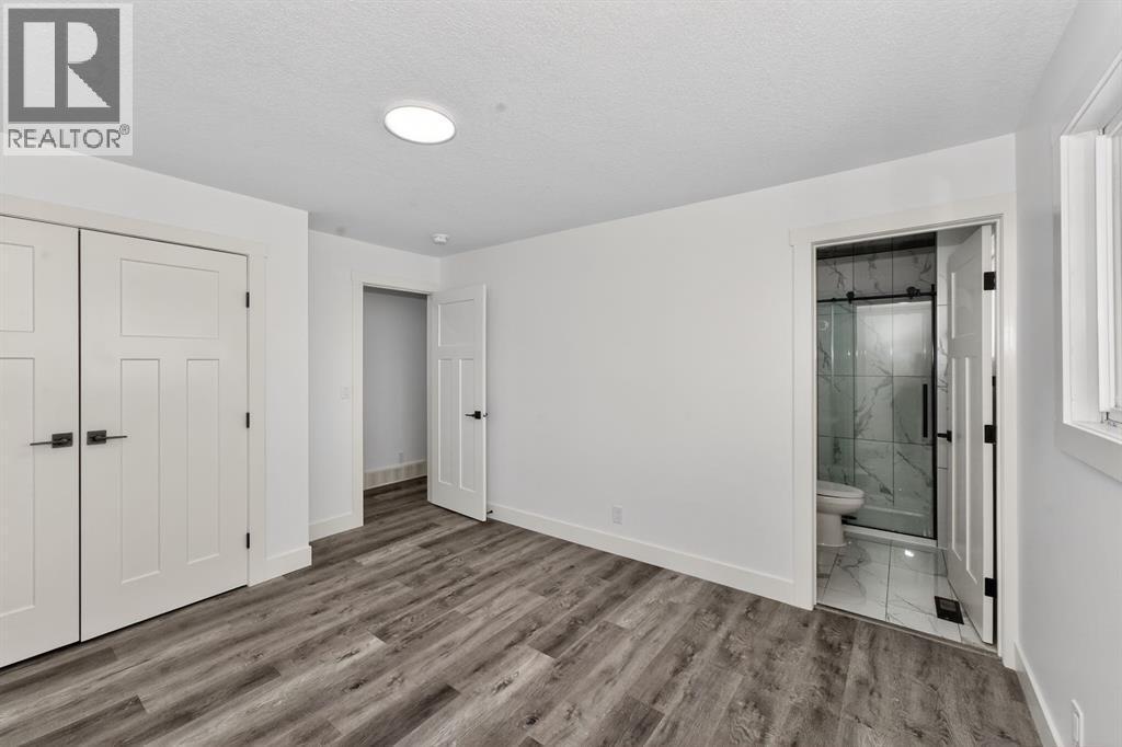 432 Ogden Drive Se, Calgary, AB - Indoor Photo Showing Other Room
