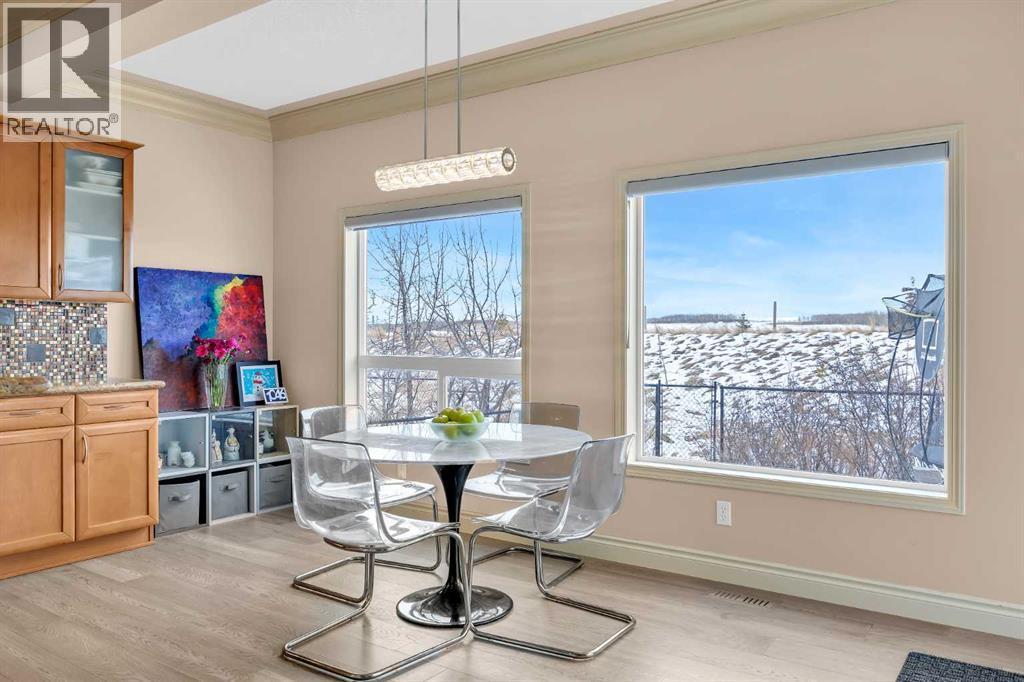 100 Cougarstone Manor Sw, Calgary, AB - Indoor Photo Showing Dining Room