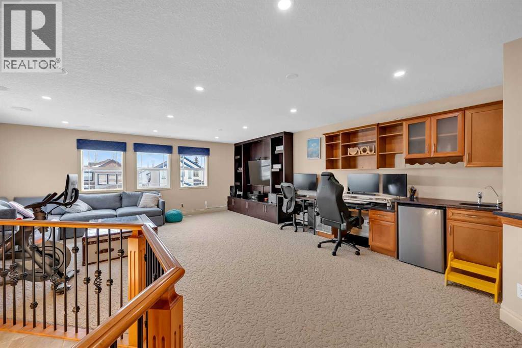 100 Cougarstone Manor Sw, Calgary, AB - Indoor