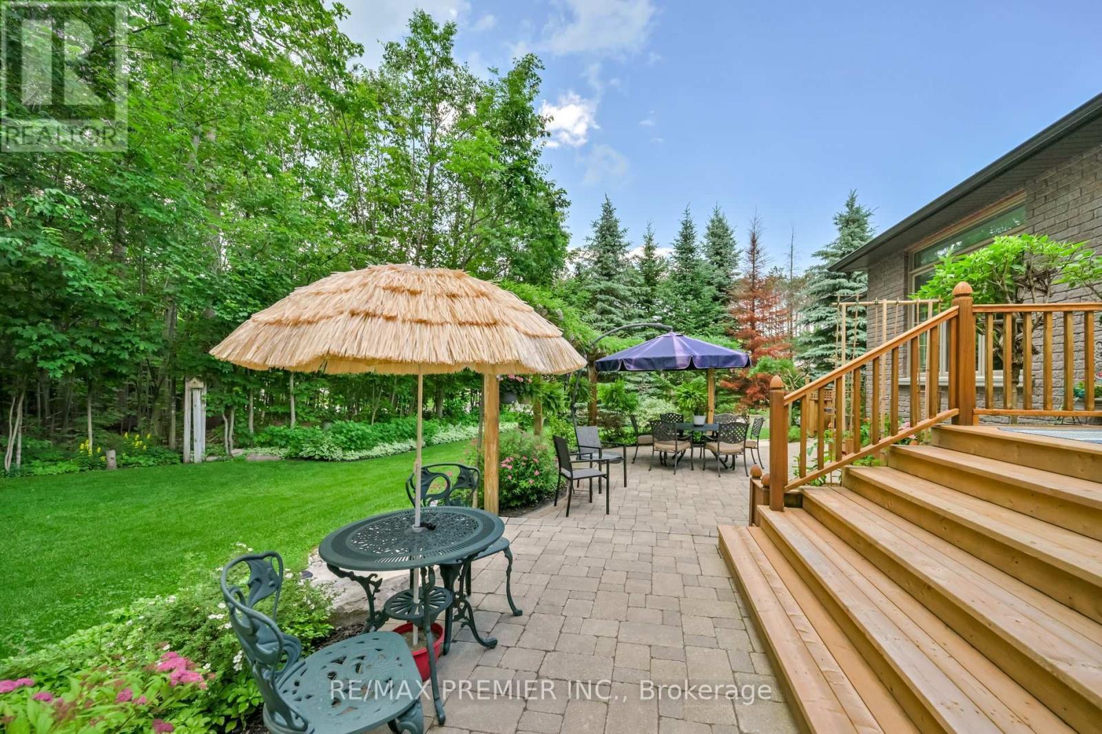 2 Hilltop Court, Springwater, ON - Outdoor With Deck Patio Veranda