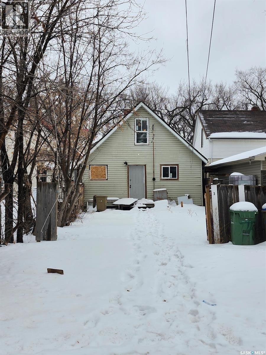 1218 Cameron Street, Regina, SK - Outdoor