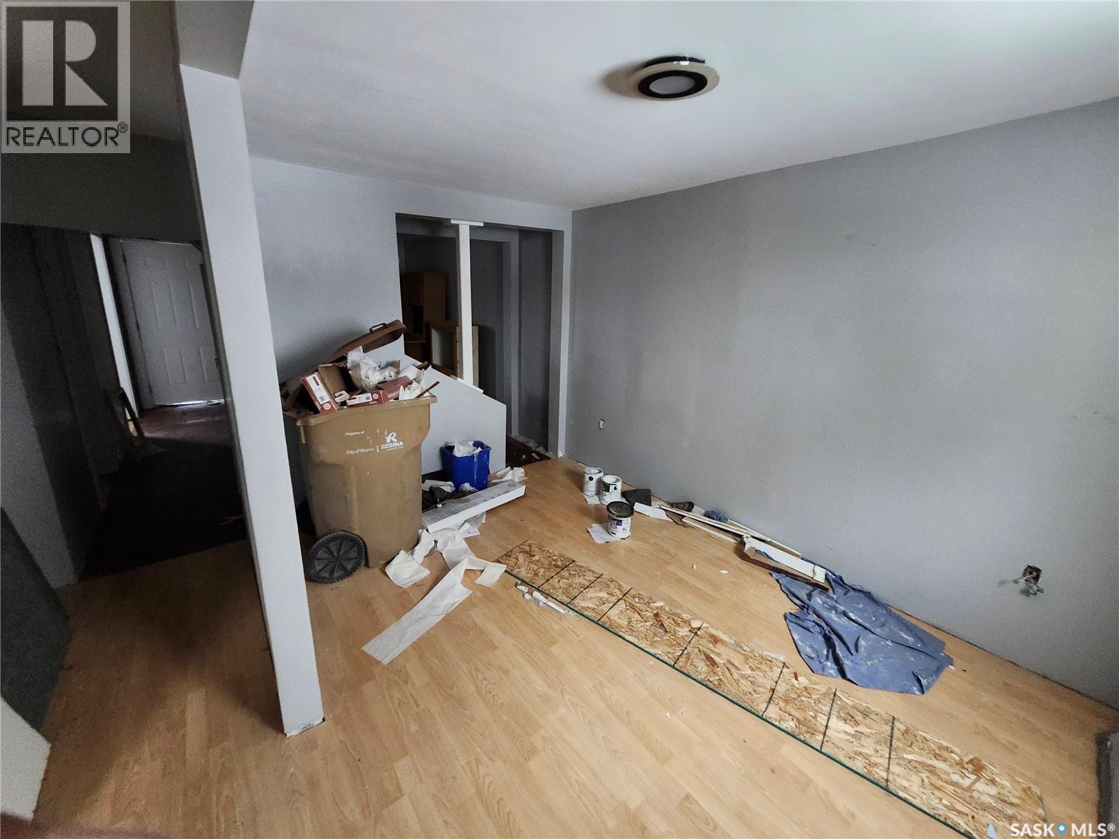 1218 Cameron Street, Regina, SK - Indoor Photo Showing Other Room