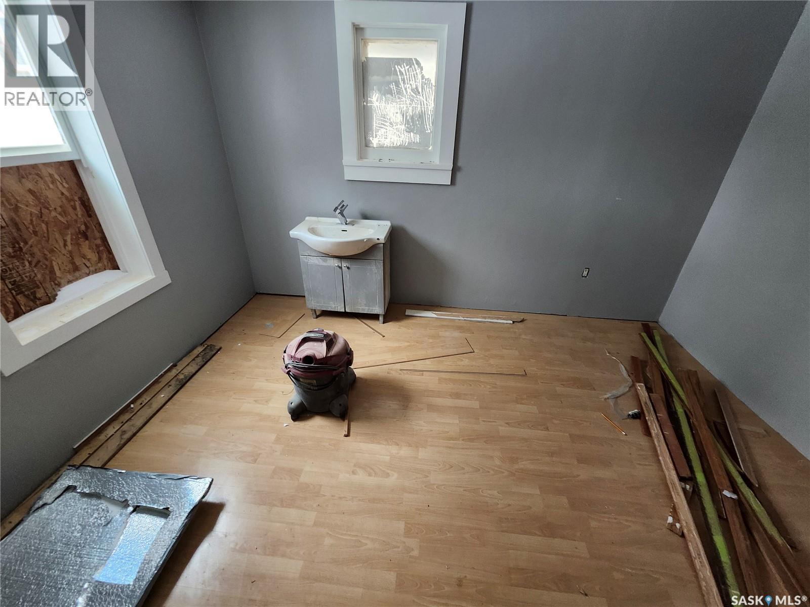 1218 Cameron Street, Regina, SK - Indoor Photo Showing Other Room