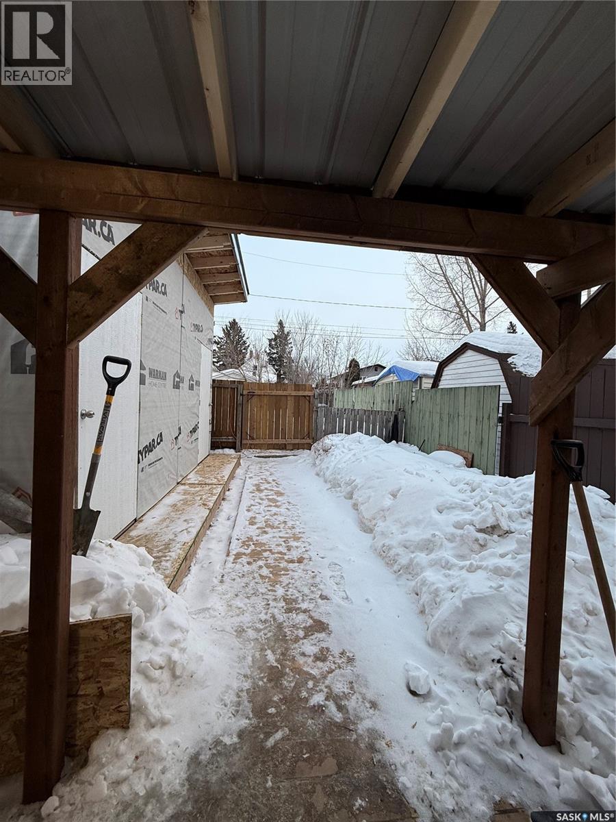 631 20Th Street E, Prince Albert, SK