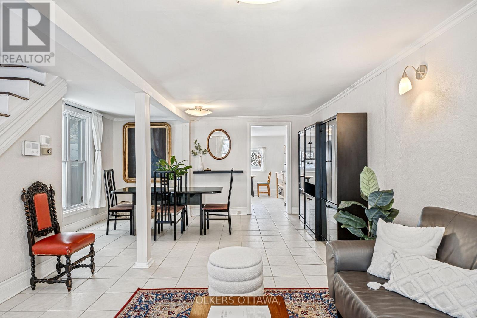 477 Booth Street, Ottawa, ON - Indoor Photo Showing Other Room