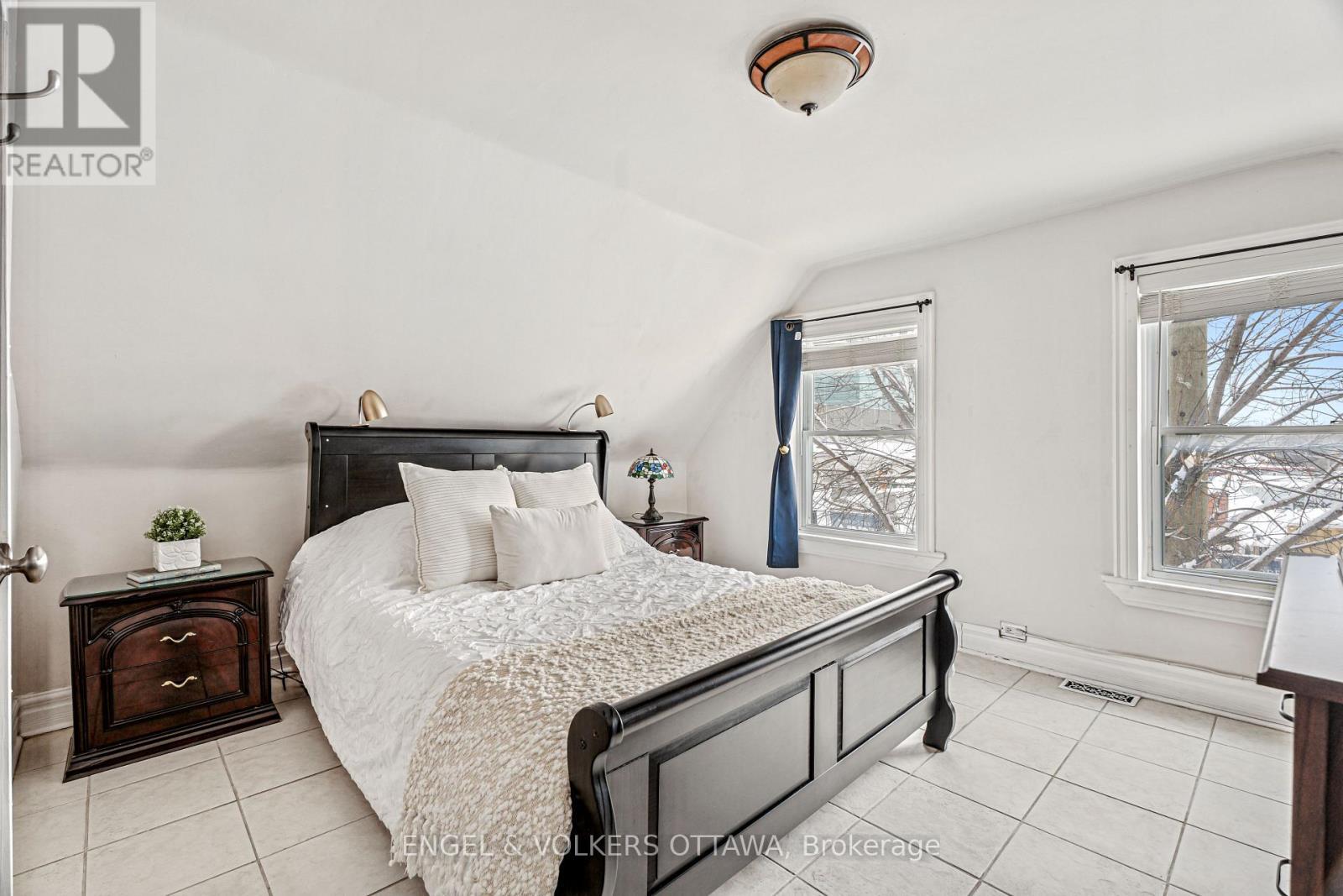 Primary - 477 Booth Street, Ottawa, ON - Indoor Photo Showing Bedroom