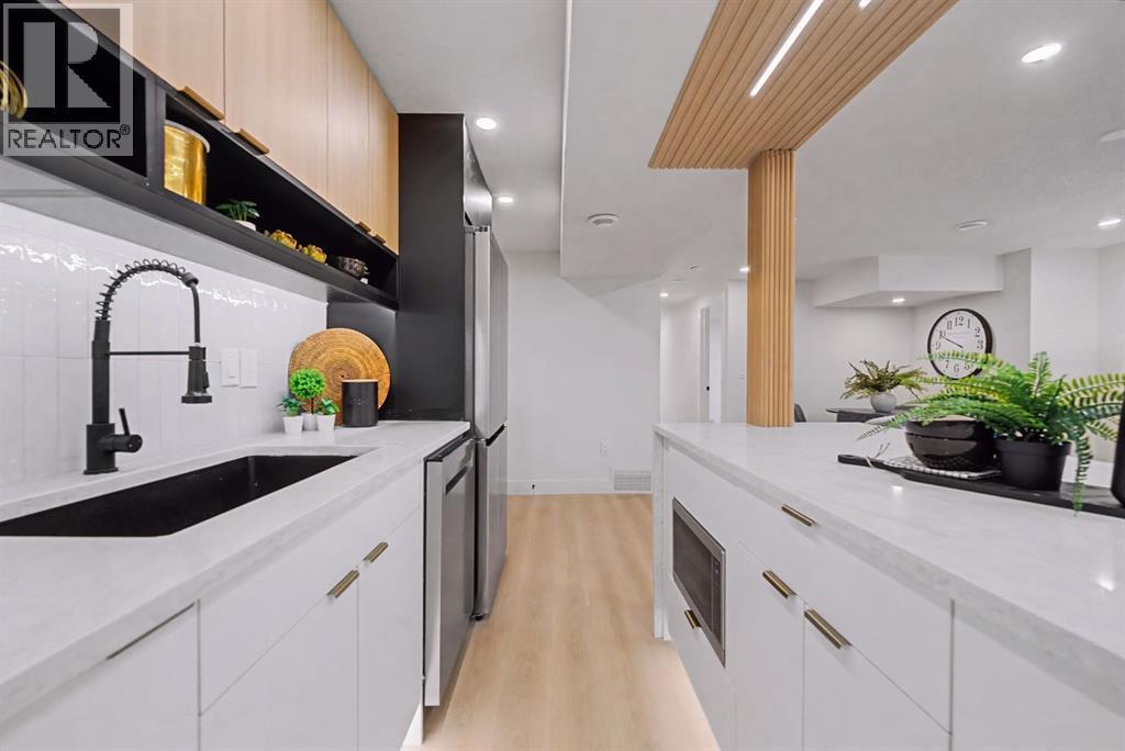 204 Martell Road Ne, Calgary, AB - Indoor Photo Showing Kitchen