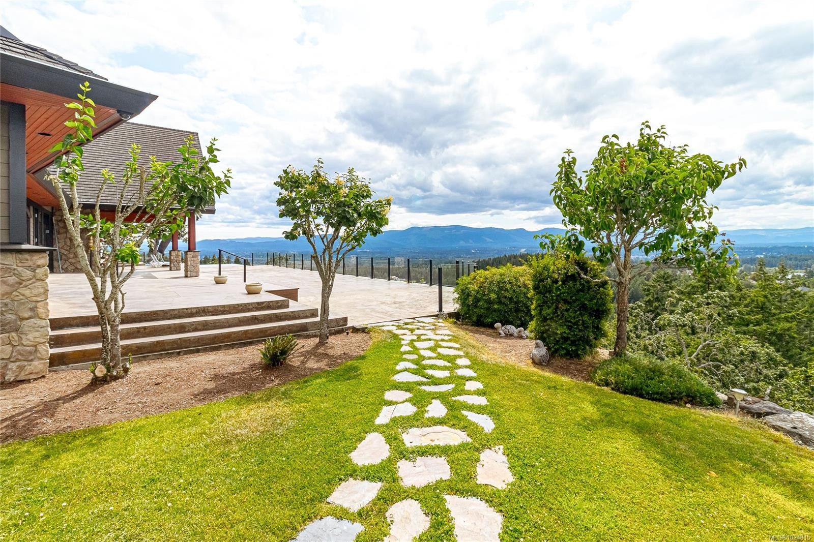#1-6222 Lower Chippewa Rd, Duncan, BC