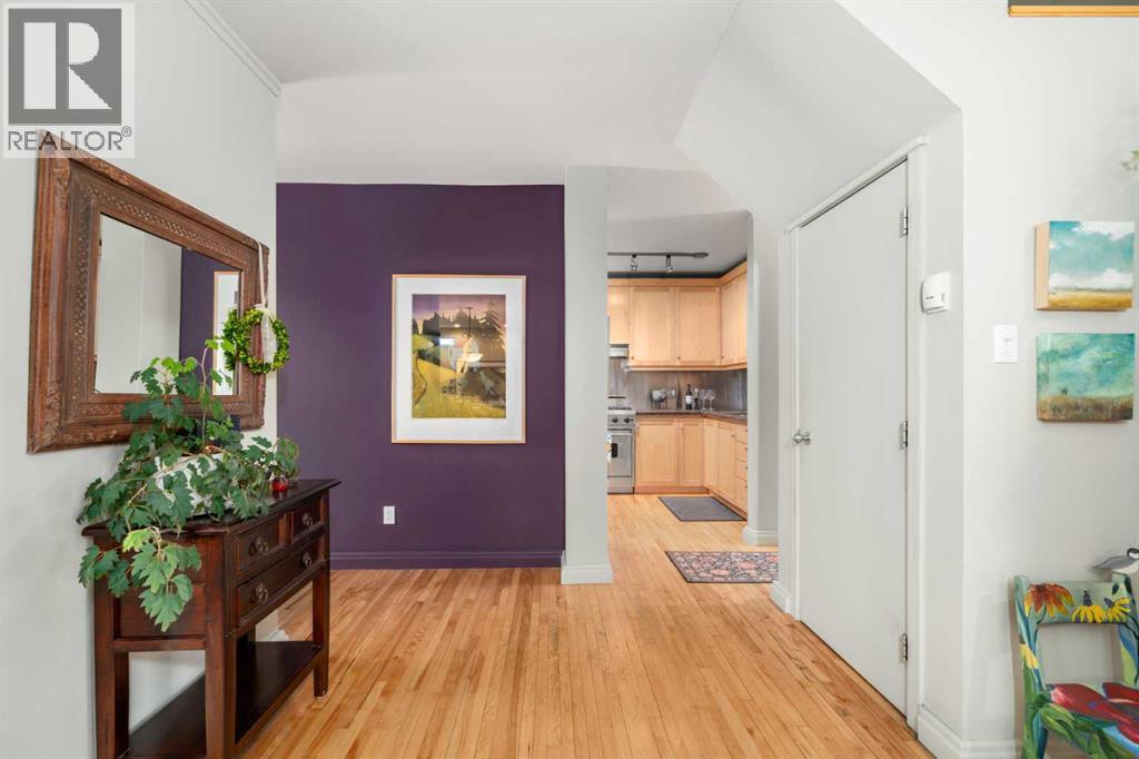 1929 6 Avenue Nw, Calgary, AB - Indoor Photo Showing Other Room