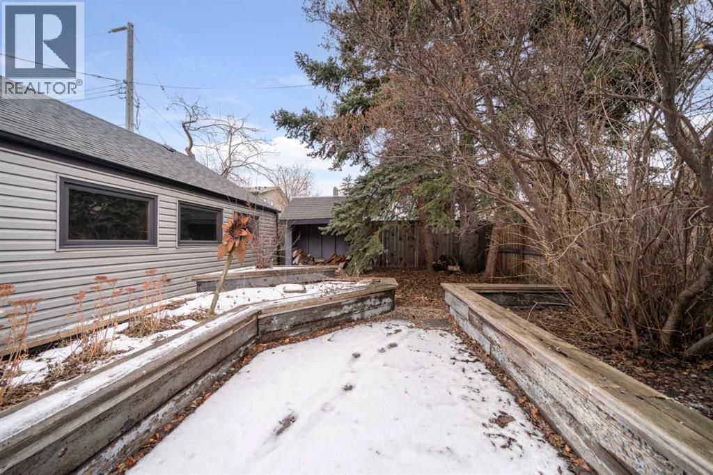 1929 6 Avenue Nw, Calgary, AB - Outdoor